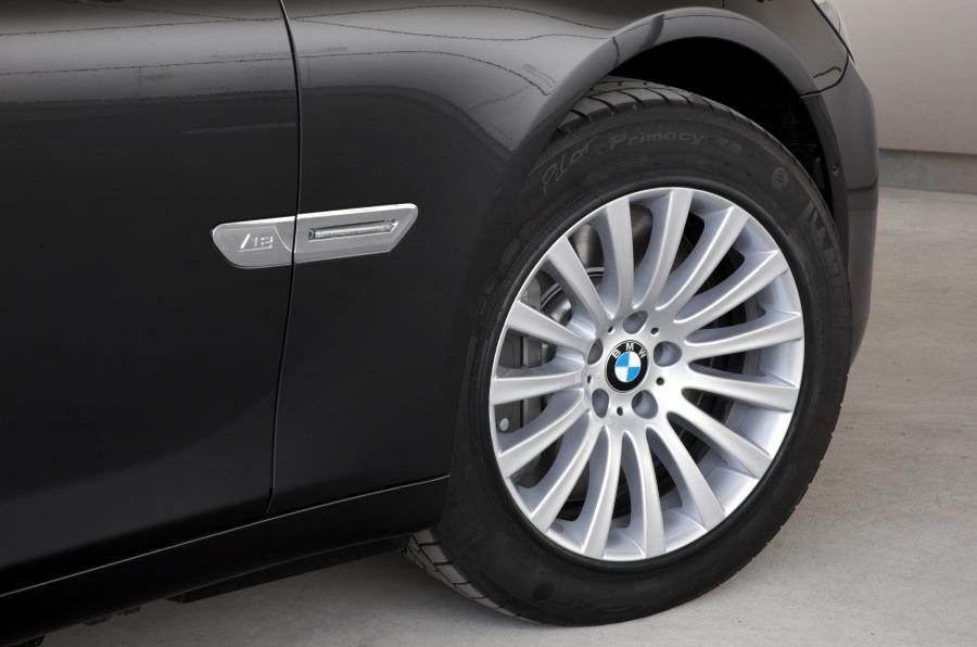  BMW 7-Series High Security 2009 года  (фото 15 из 44)